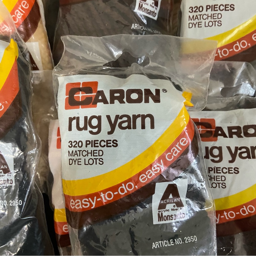 Caron Rug Yarn - Picture 4 of 4